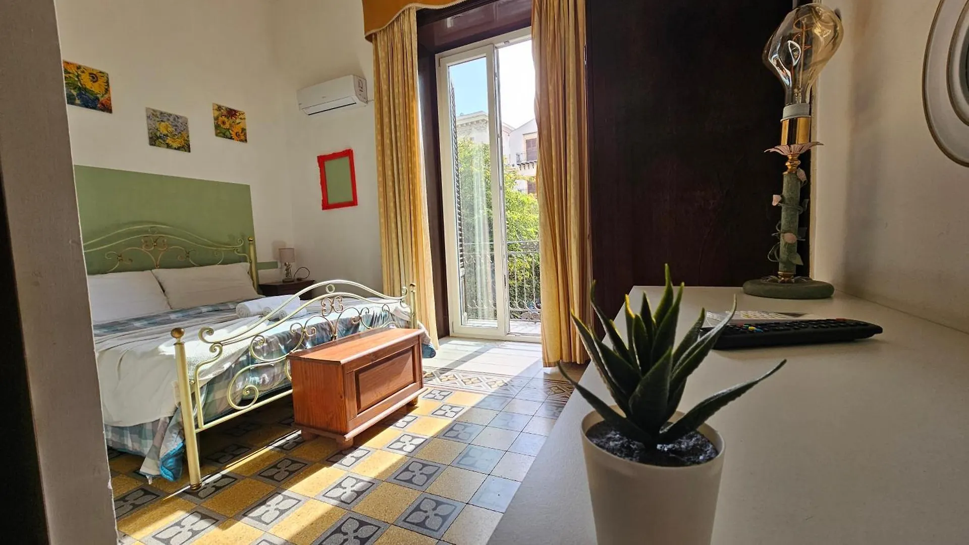 Guest house Teatro Del Sole Cavour Hotel Palermo Italy